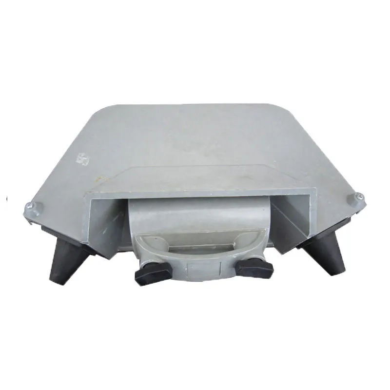 Disconnecting switch insulators